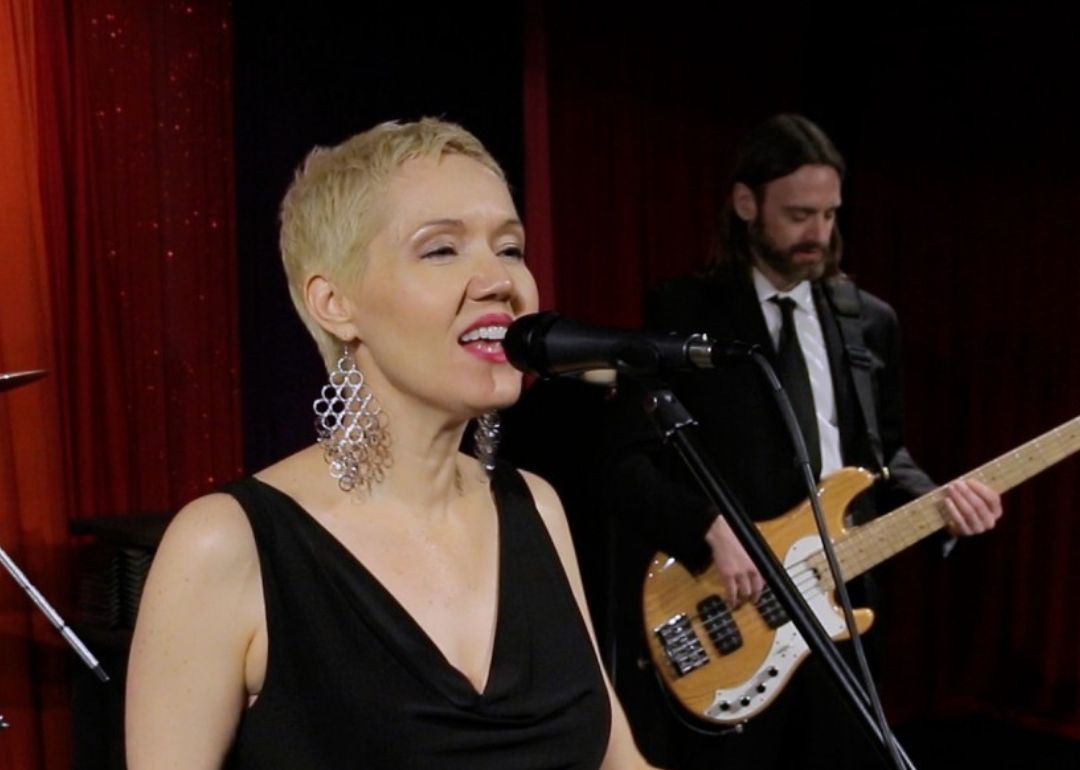 Village Wines Blog Live Music Lori Lynner 2