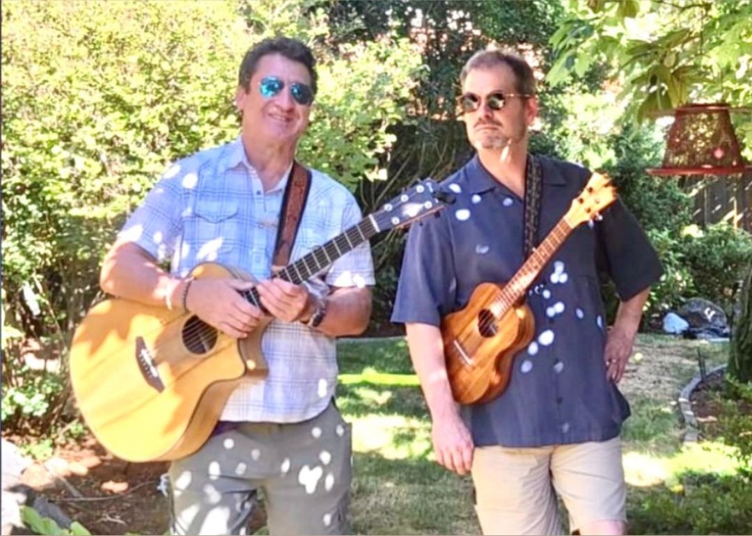 Village Wines Live Music Goldy & Foss Image 3